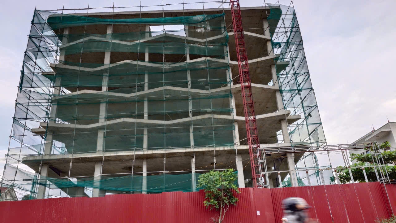 NHÀ DỊCH VỤ THƯƠNG MẠI TỔNG HỢP BẢO MINH